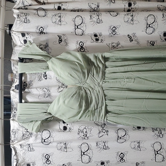 NWT! Prom Bridesmaid Dress - Picture 7 of 13